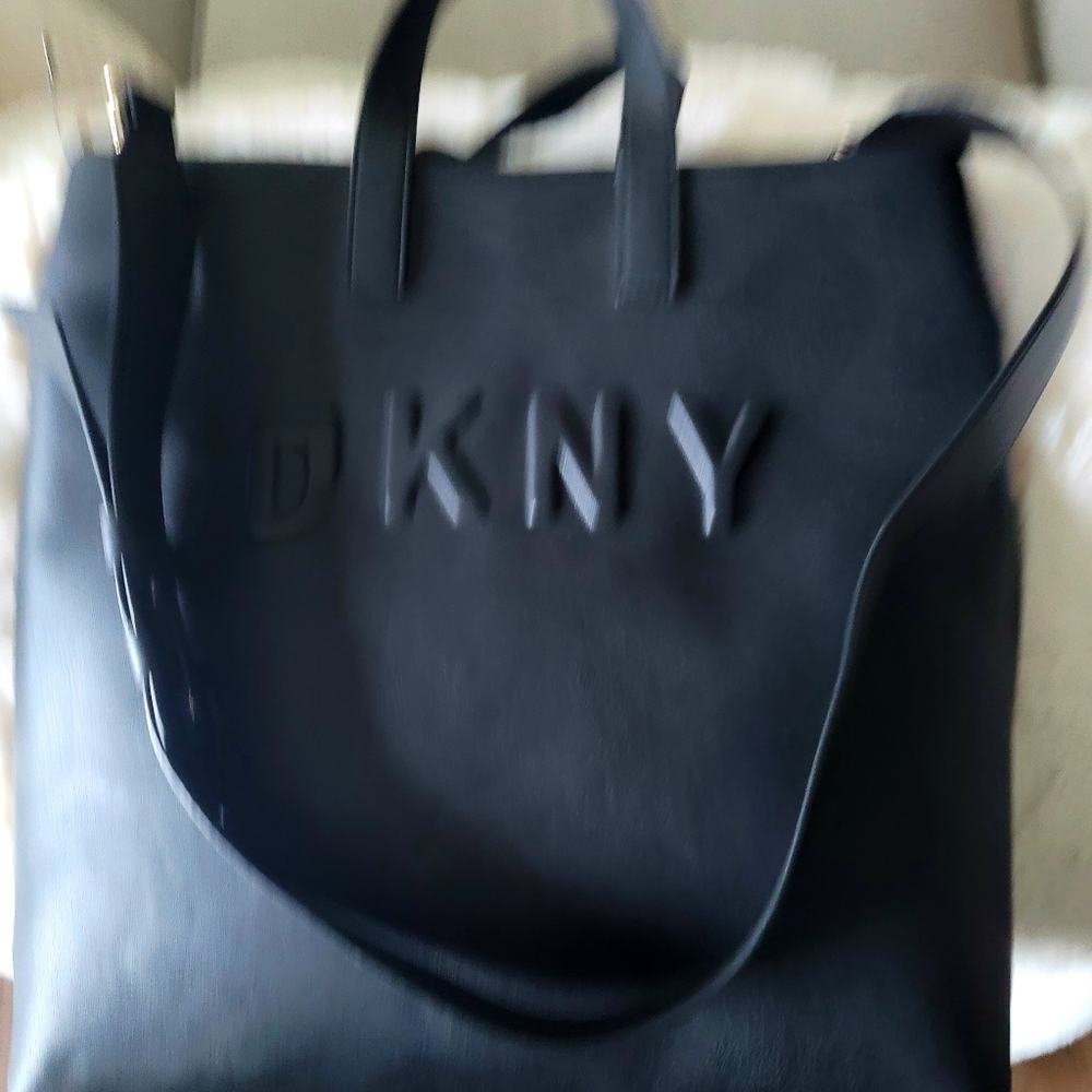 Handbag - Picture 3 of 3